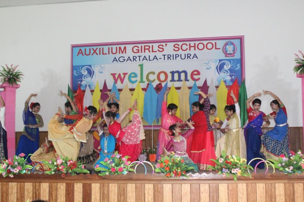 Auxilium Girls